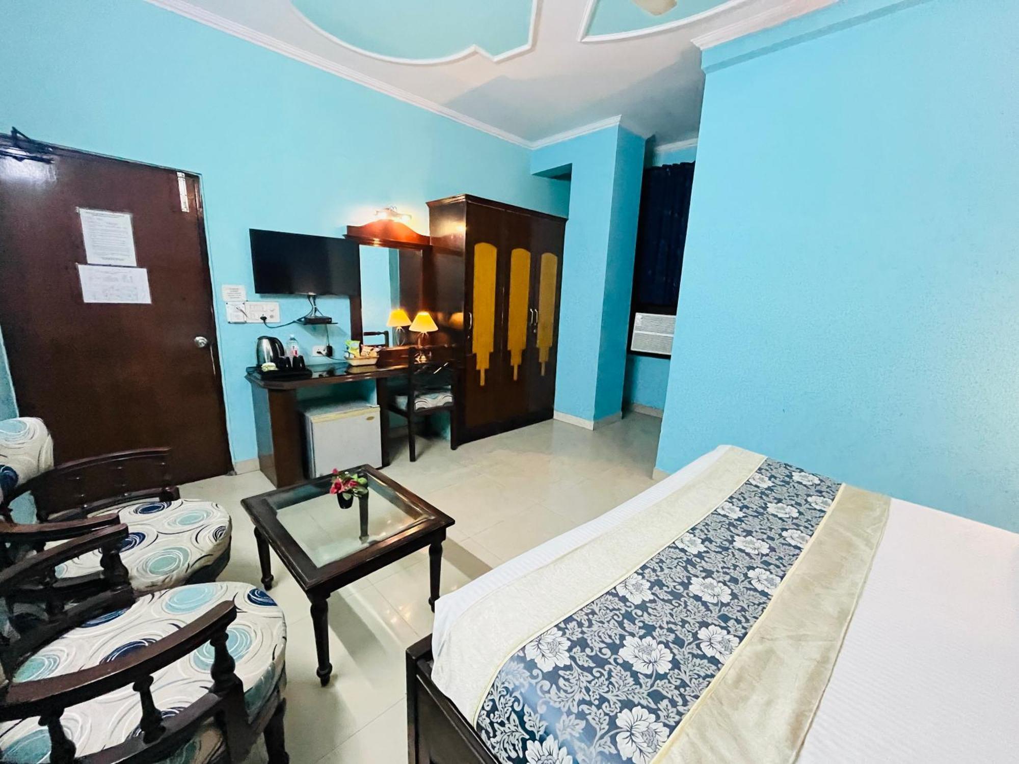 Hotel Paras - Karol Bagh Delhi Exterior foto